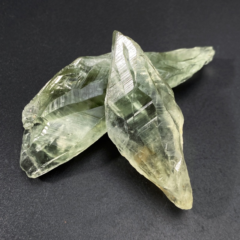 1pc30-70g Natural Green Crysta - đánh giá và giá Home Decor Garden Ideas